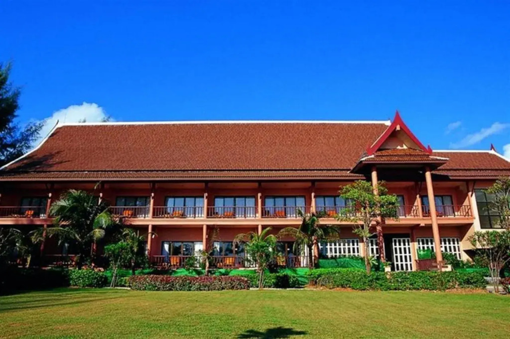 Lanta Casuarina Beach Resort - SHA Plus
