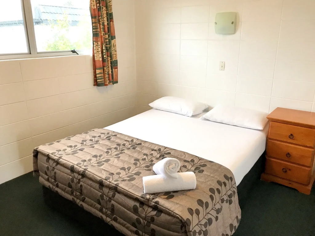 Greenview Motel