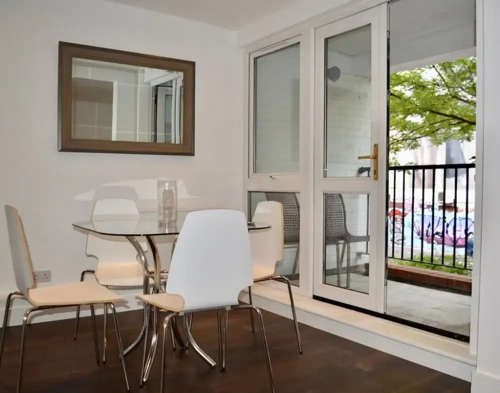 Modern 3 Bedroom House in Northen Quarter