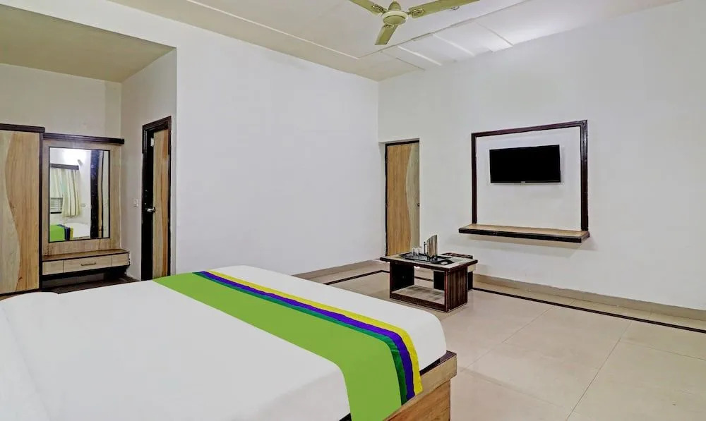 Hotel The Golden Bird