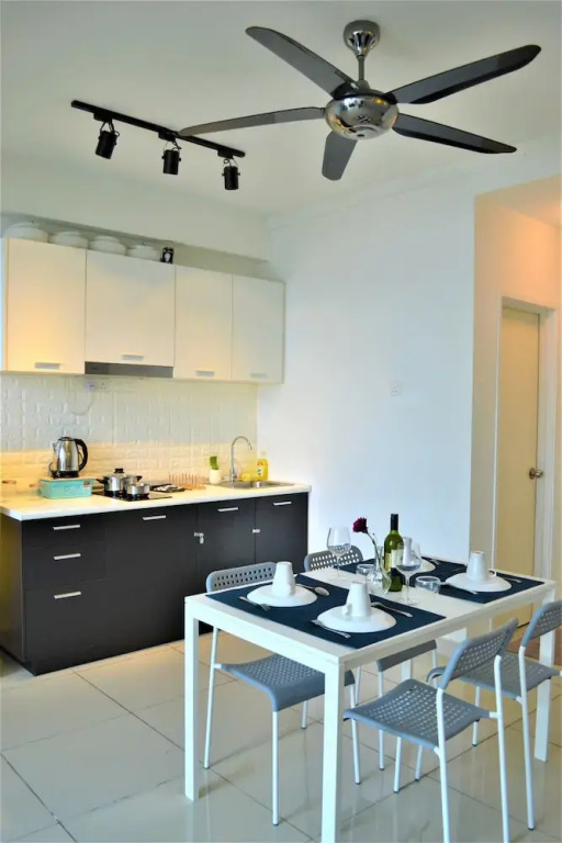 KL118 Duplex Suite Scott Garden KL
