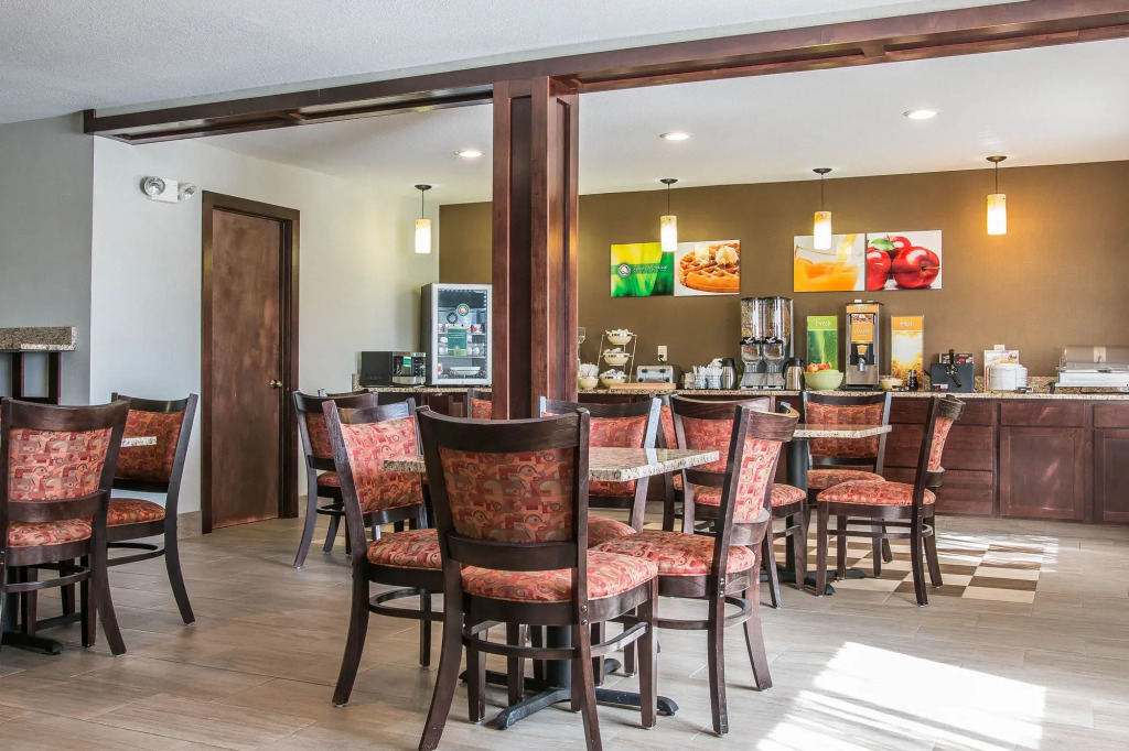 Quality Inn Grand Rapids South-Byron Center