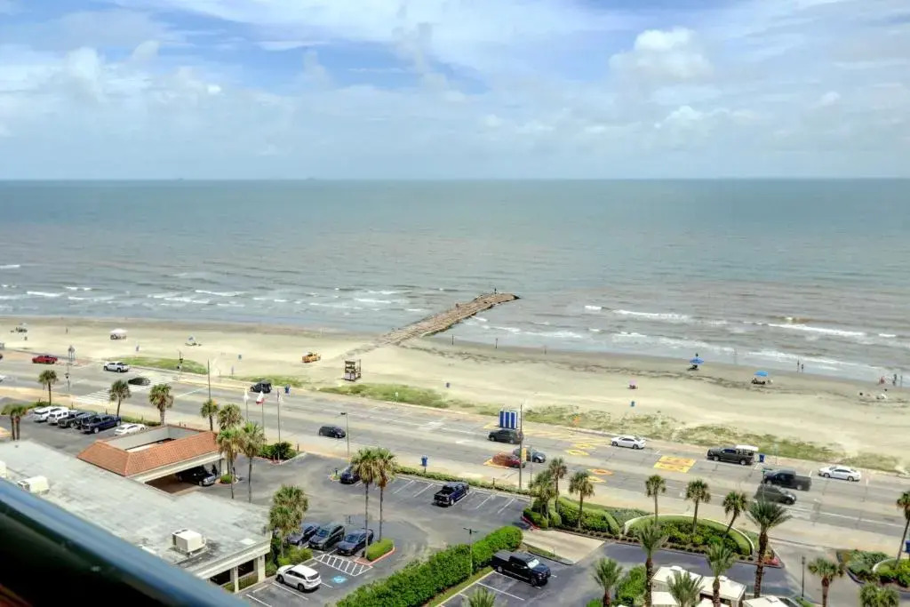 Gorgeous San Luis Condo Amazing Pool Amenities Ocean Views From 2 Balconies