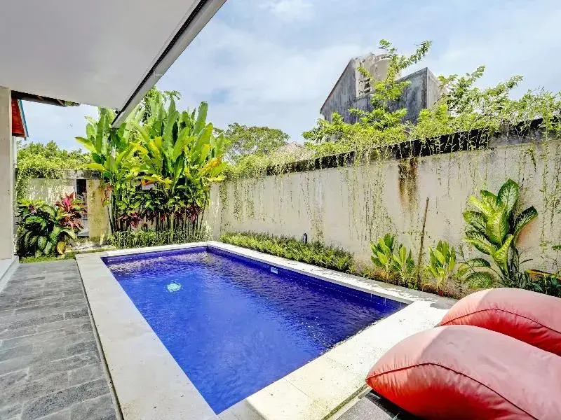 OYO 90337 Wiguna Homestay