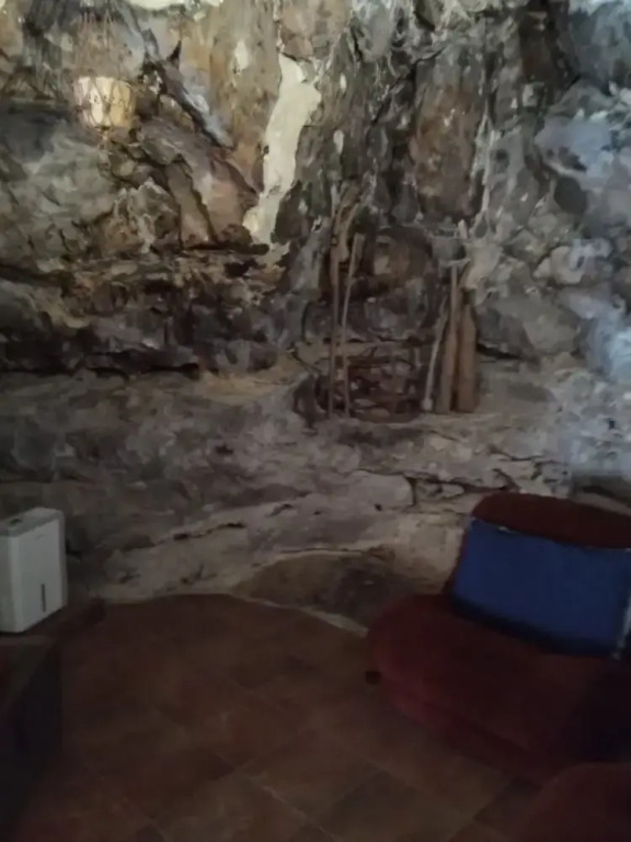 Grotta Paradiso