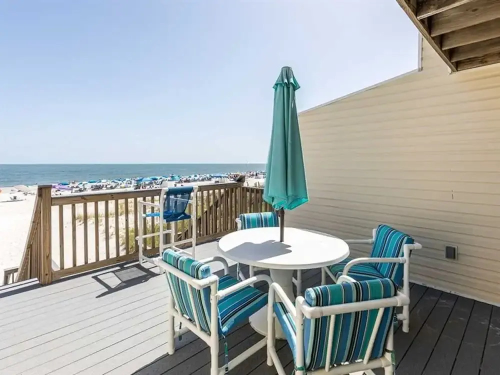 Cinco 4 by Meyer Vacation Rentals