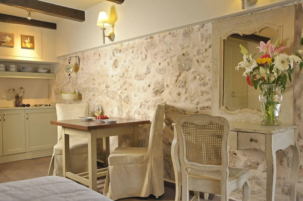 Pepi Boutique Hotel