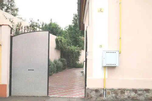 Yox Apartment 3