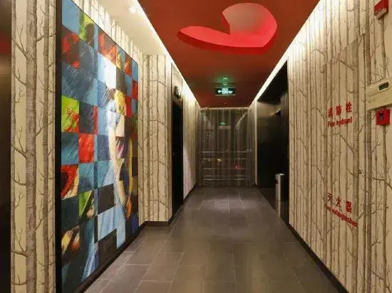 Orange Hotel (Suzhou Lvbao Plaza Shishan Conference Center)