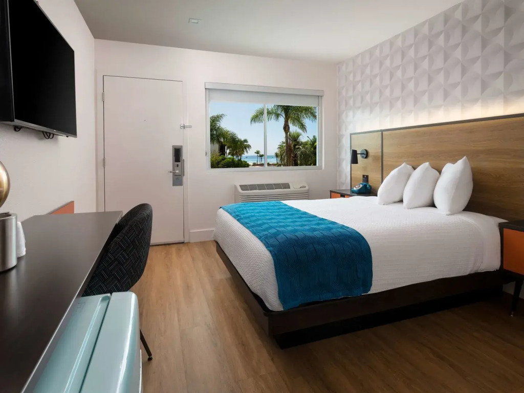 Motel 6-Santa Barbara, CA - Beach