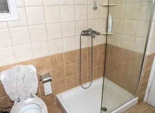 Flat 2 Bedrooms 1 Bathroom - Rhodes