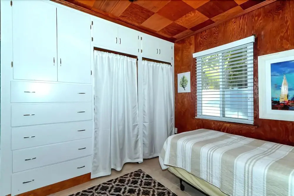 Paradise Cottage 2 Bedrooms 2 Bathrooms Home