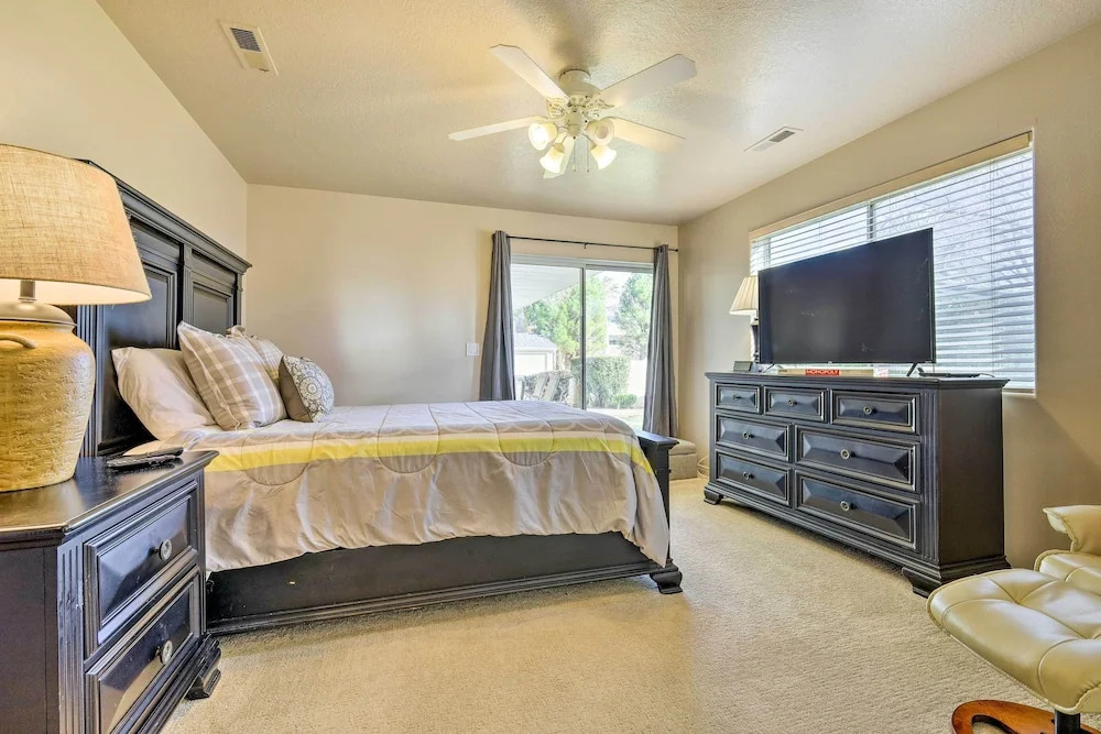 Beautiful St George Condo ~ 5 Mi to Downtown!