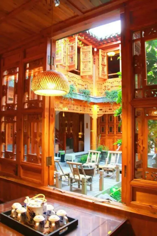 Cheng Garden Red Wood Courtyard