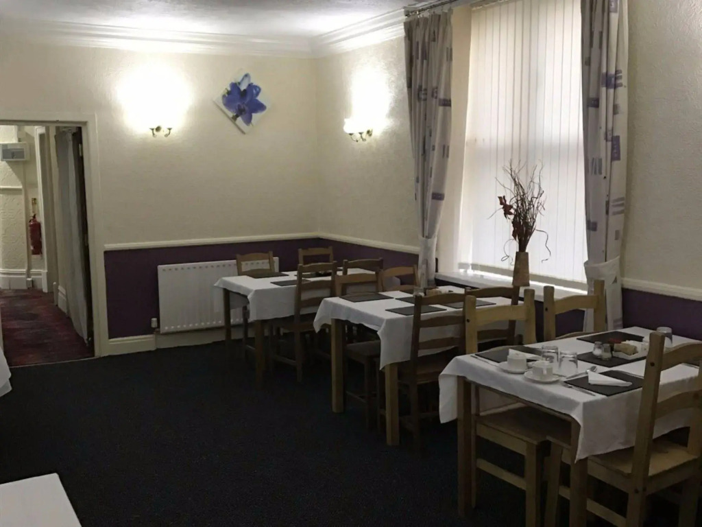 Oasis Guesthouse