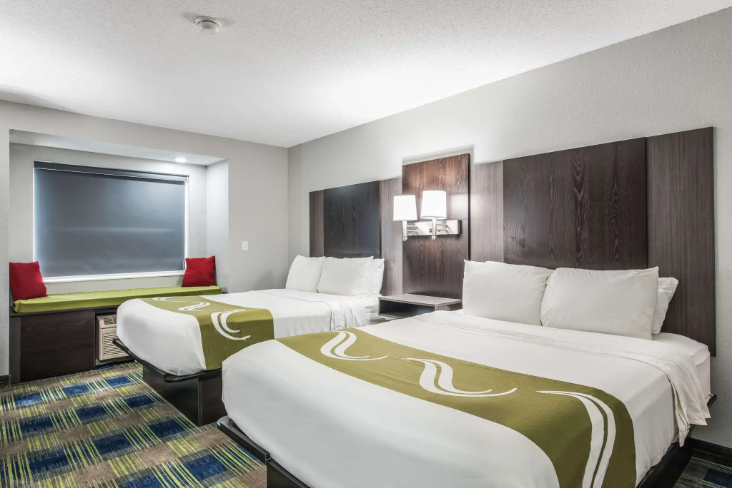 Quality Inn Owatonna near Medical Center