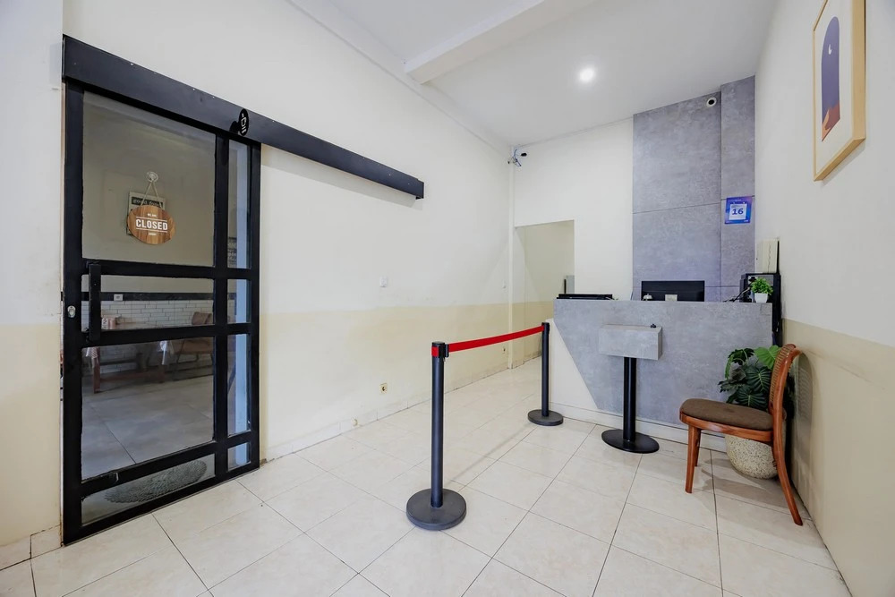 RedDoorz Plus at D San Residence Buah Batu