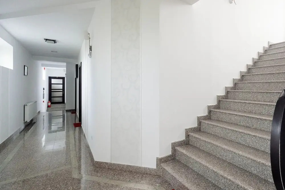 Aparthotel Punct pe i