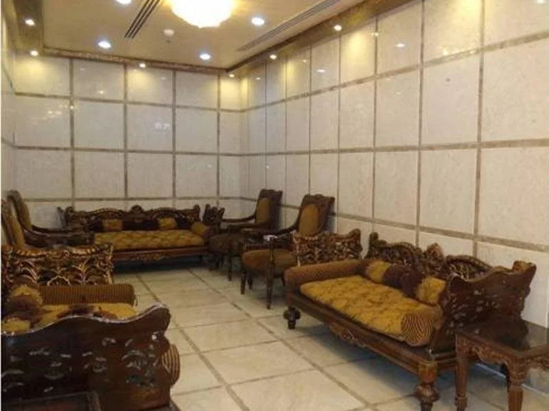 Zahra White Palace Hotel