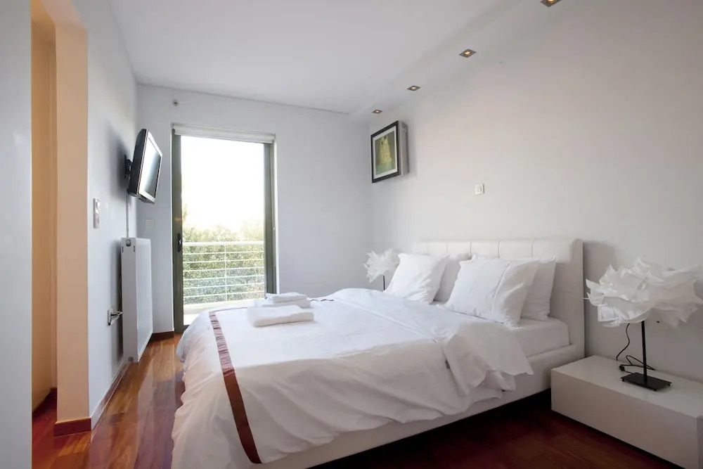 Voula, Modern, Minimal and Stylish Apartment