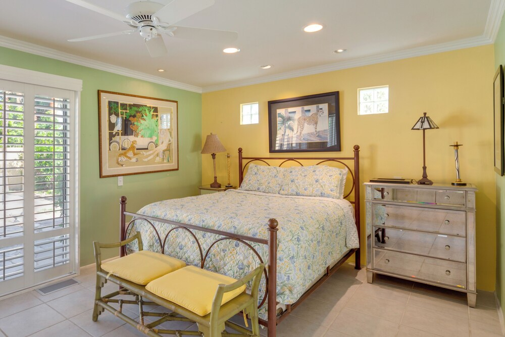 4 Mi to Indian Wells Tennis: Home w/ Mtn Views!