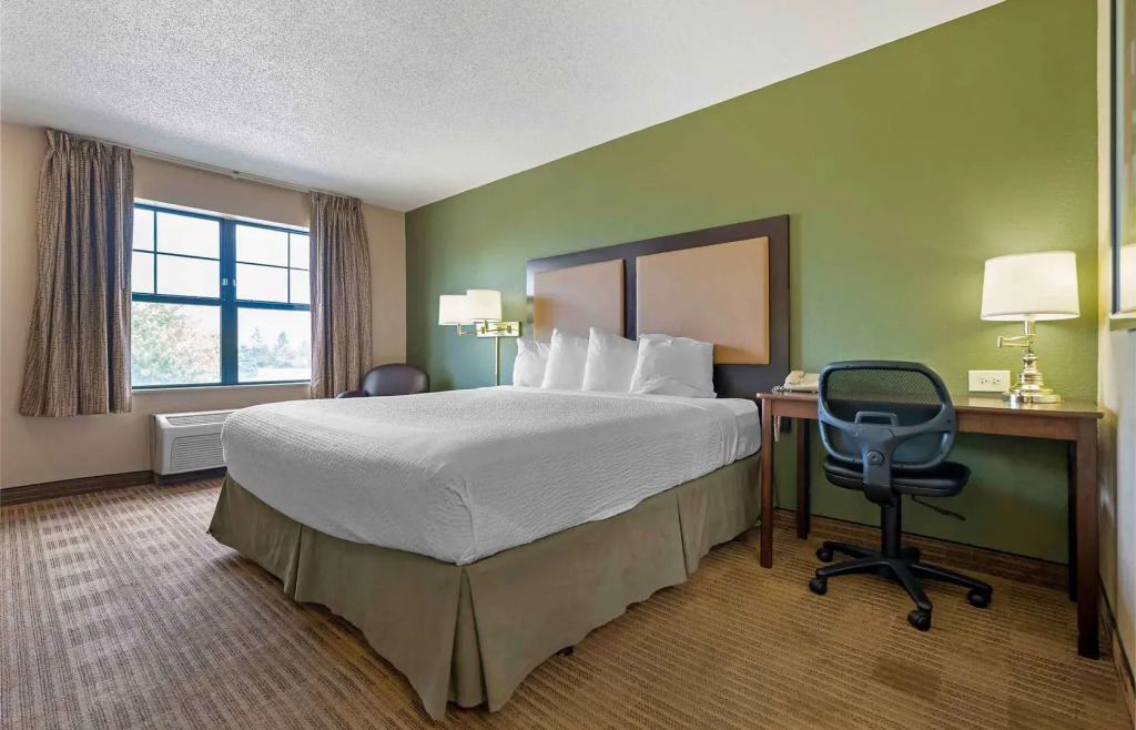 Extended Stay America Select Suites - Chicago - Hanover Park