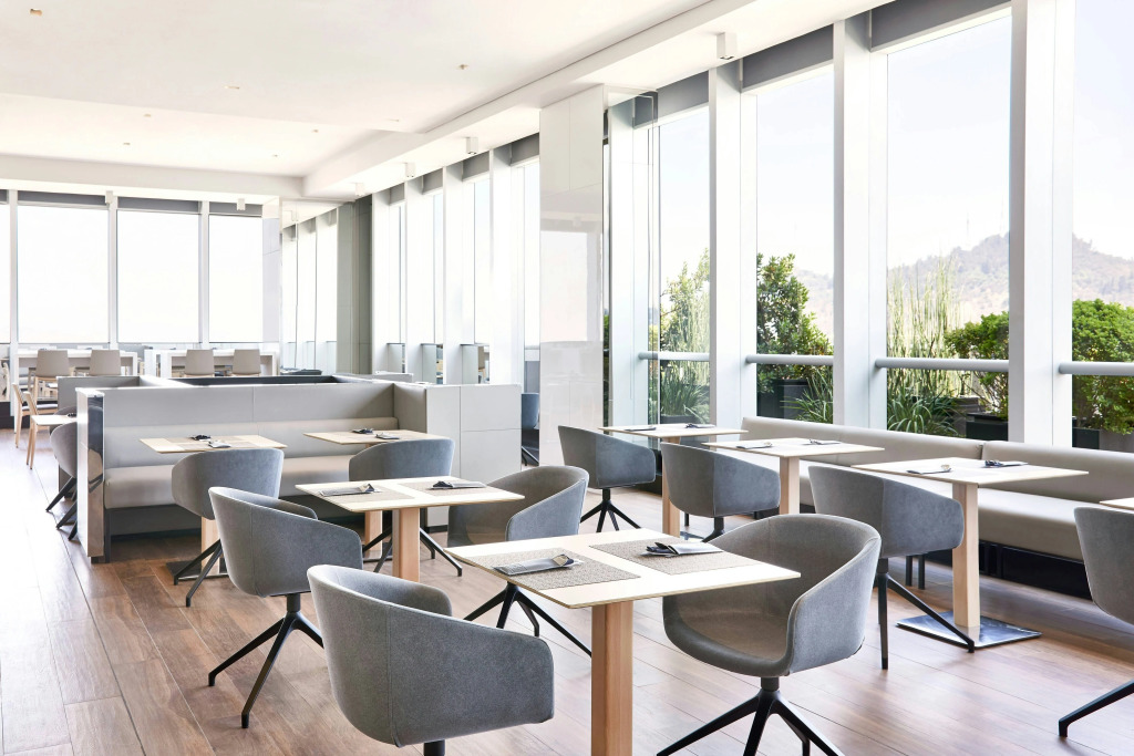 AC Hotel by Marriott Santiago Cenco Costanera
