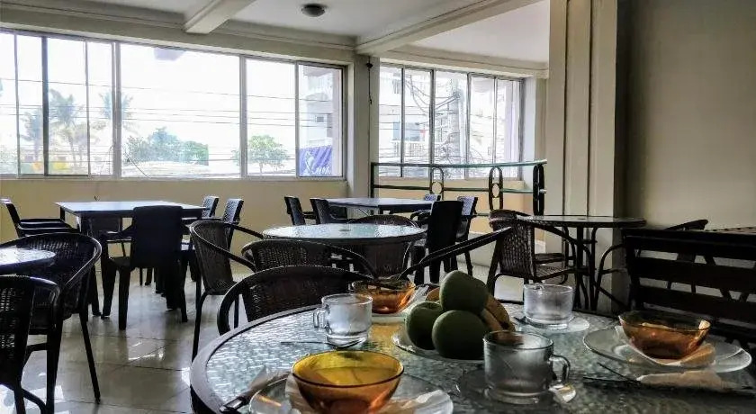 Hotel Caravel