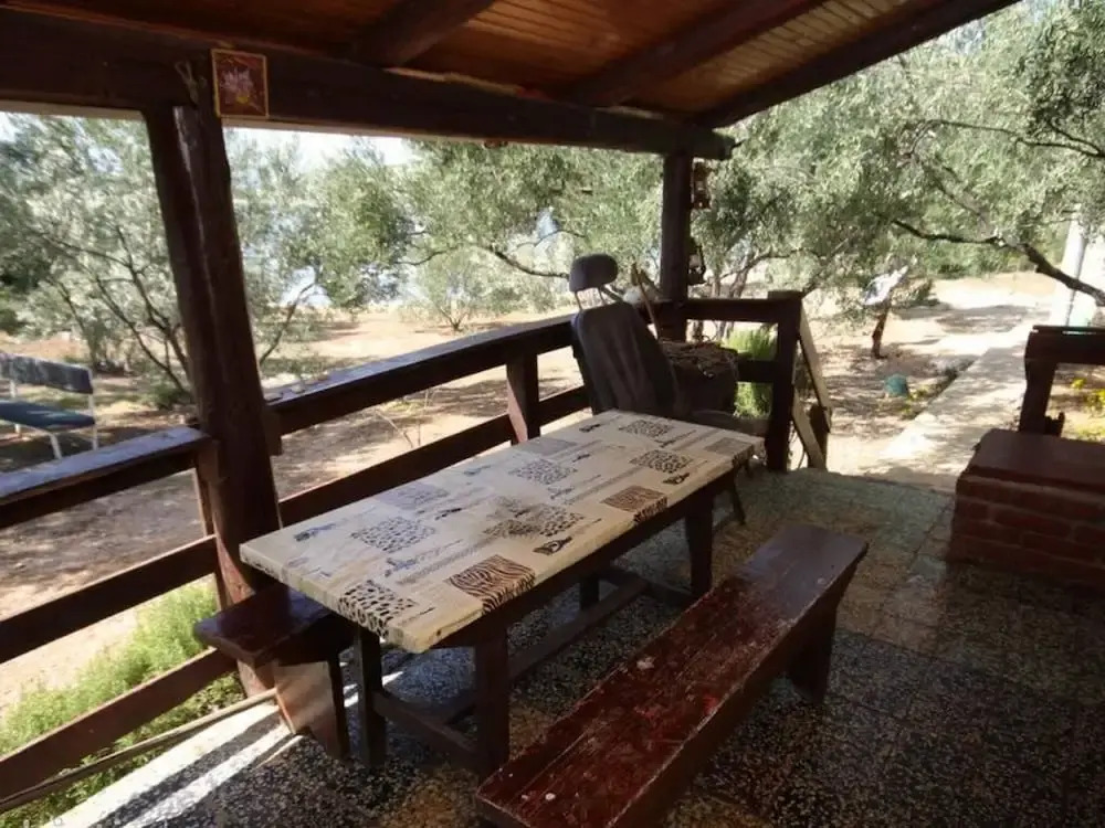 Peaceful 2-bedroom Robinson House Orca