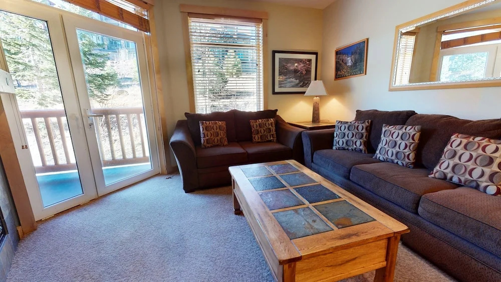Sunstone #106 2 Bedrooms 2 Bathrooms Condo