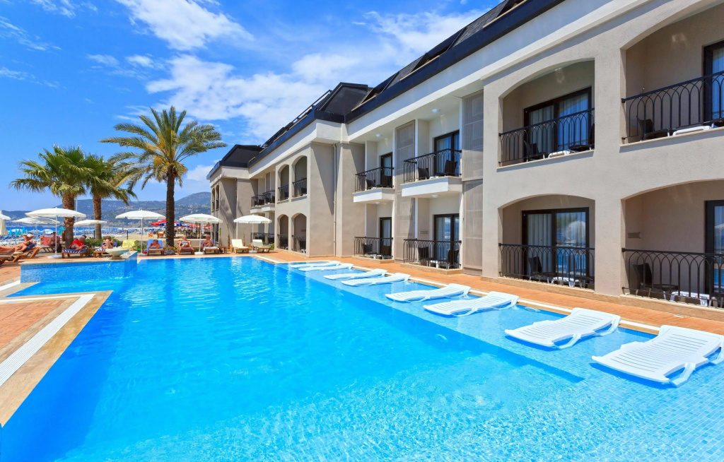 Alaaddin Beach Hotel