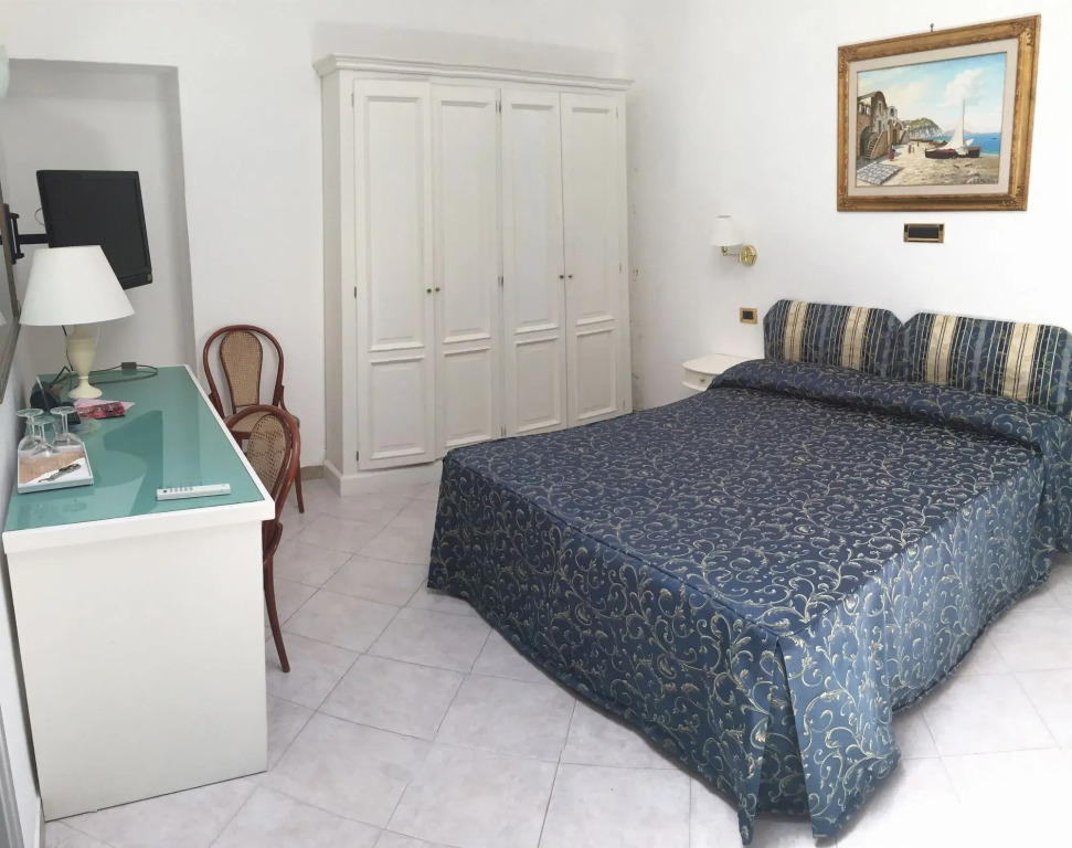 Bougainville Luxury Boutique Hotel