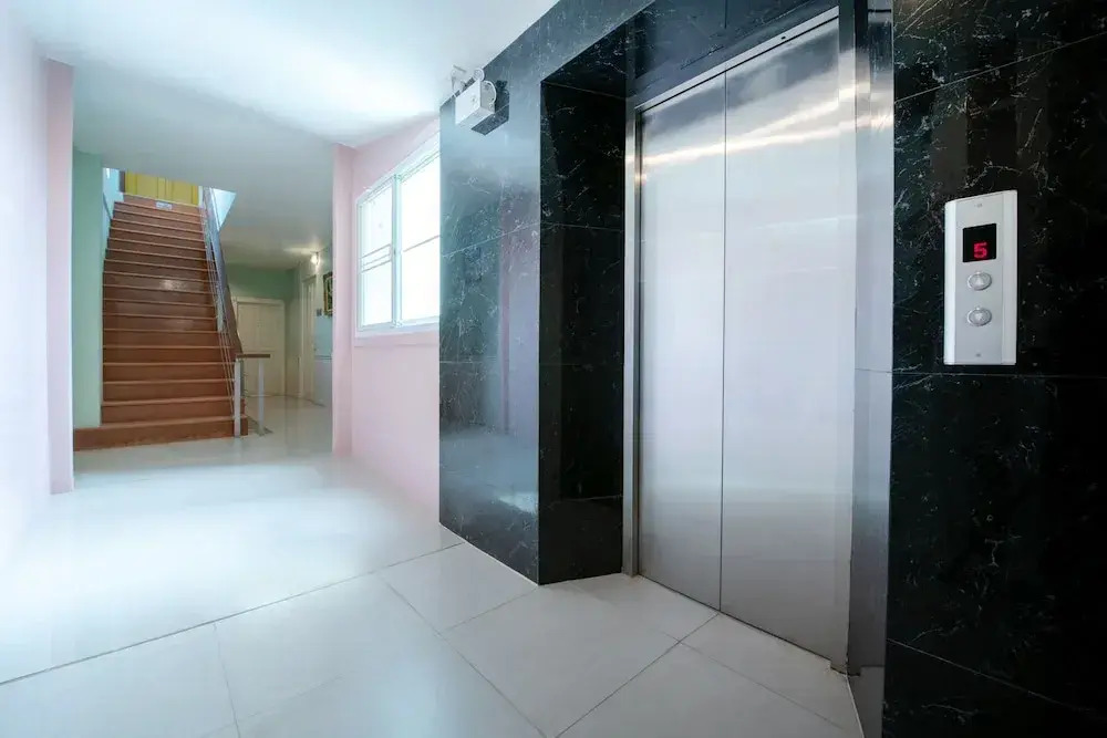 Blooming Hill Boutique Suites