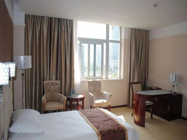 Jinglong Business Hotel