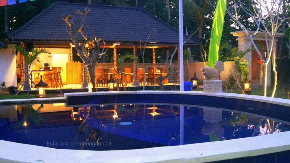 kubu arma lembongan