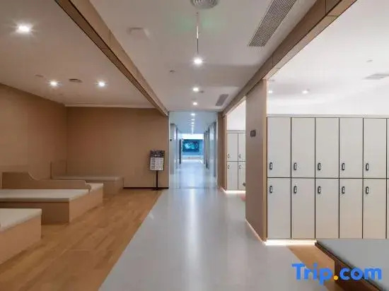 Tianjin Baiyun Mozhu Hotel (Junliangcheng North Station)