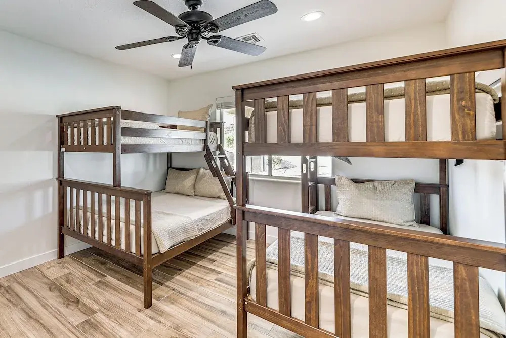 Fully Furnished Poolside Oasis 5 Mi to Lake Havasu