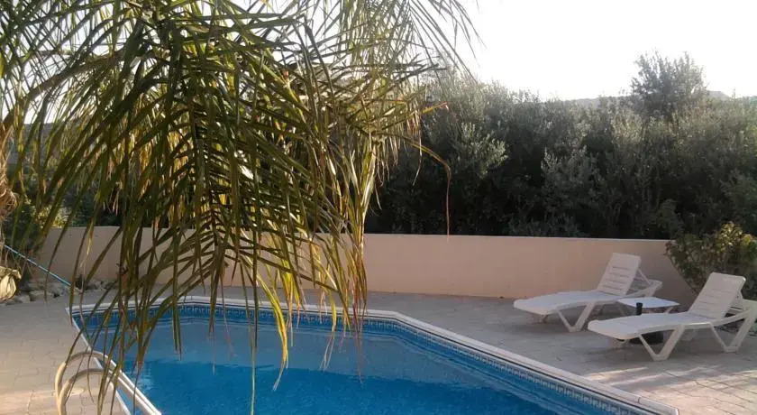 Kalamonas Holiday Villas