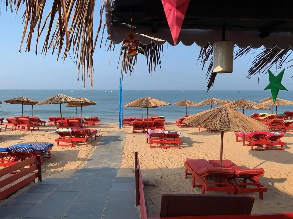 Ocean White Sand Candolim Beach