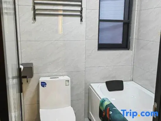 Guanshan Yaju・Spring Mountain View Hot Spring Homestay (Yichun Wentang Mingyue Ganguqing Inn)