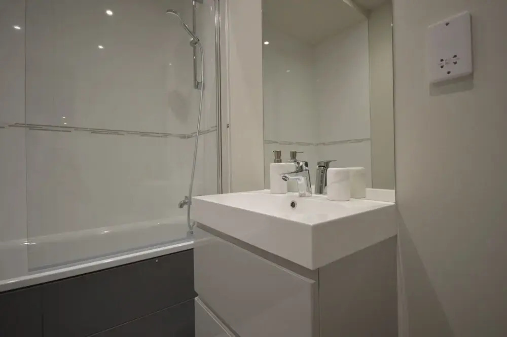 A Brand new Modern 2-bed Apartment in Bedminster