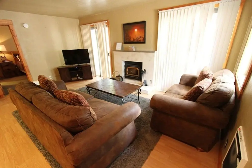 Hidden Valley 111 1 Br condo by RedAwning