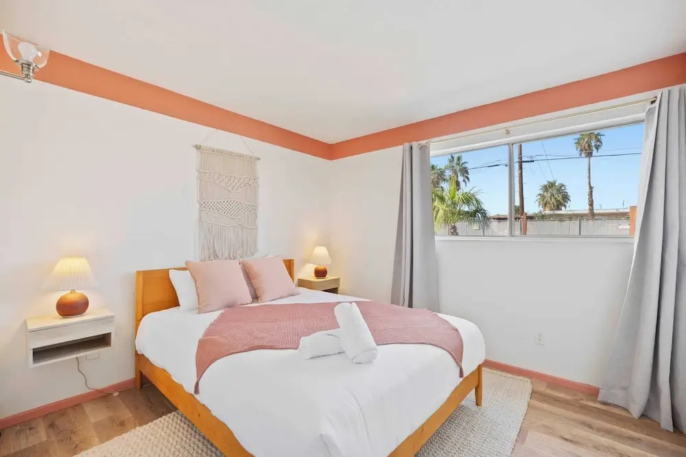 4BR Desert Home w/ Pool, Hot Tub, Firepit & Game Room The Quiet Burn by Avantstay