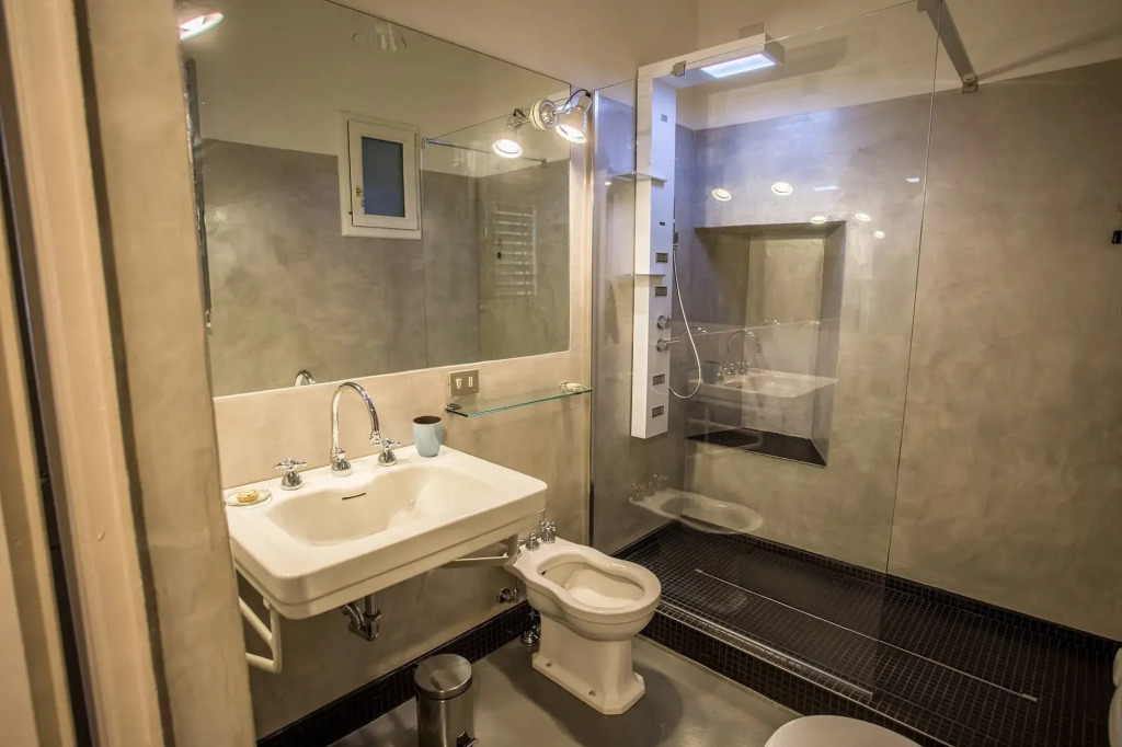 B&B Bonaparte Suites