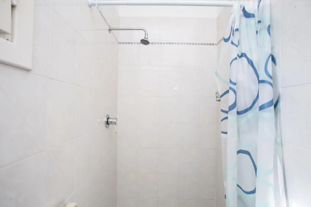 Four-room Scaglieri apartment 25 meters from the beach with private parking space-QUADRI SCAGLIERI