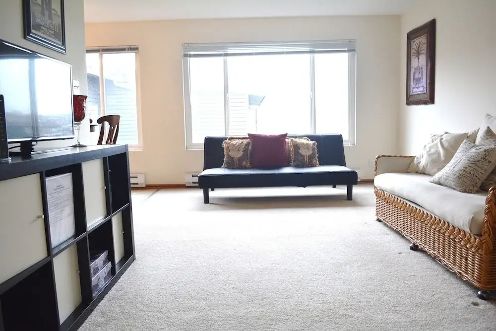 Sunny Westlake Suites by Metro