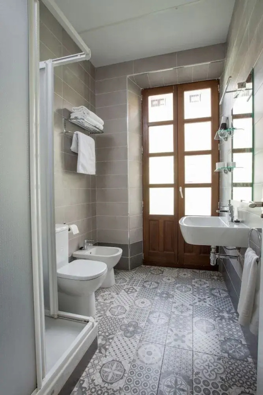 Apartamentos Lonja del Marques