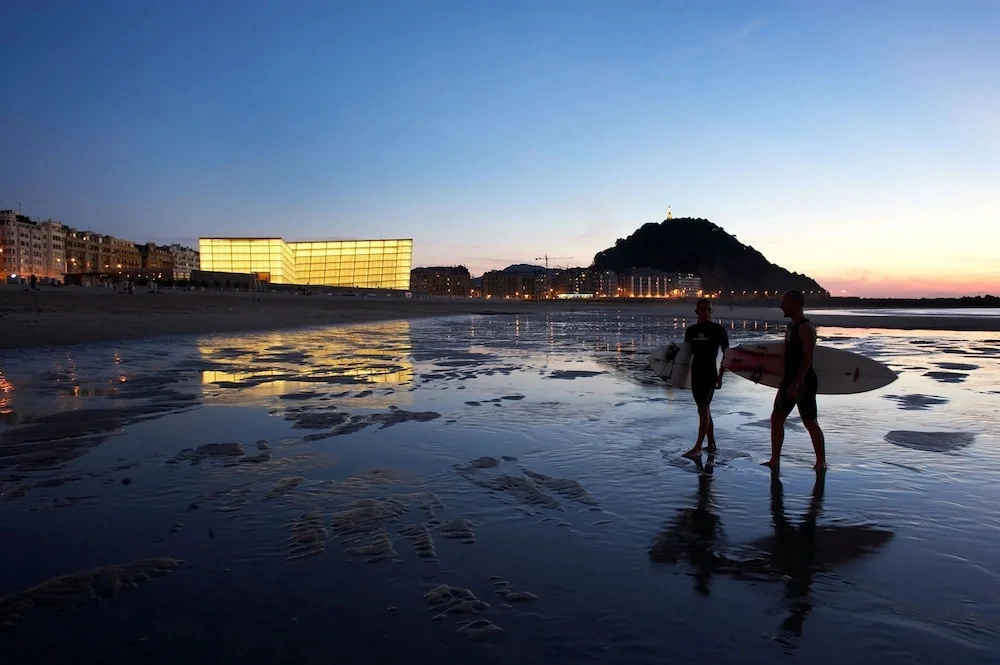 Eider - Basque Stay in San Sebasti n Donostia
