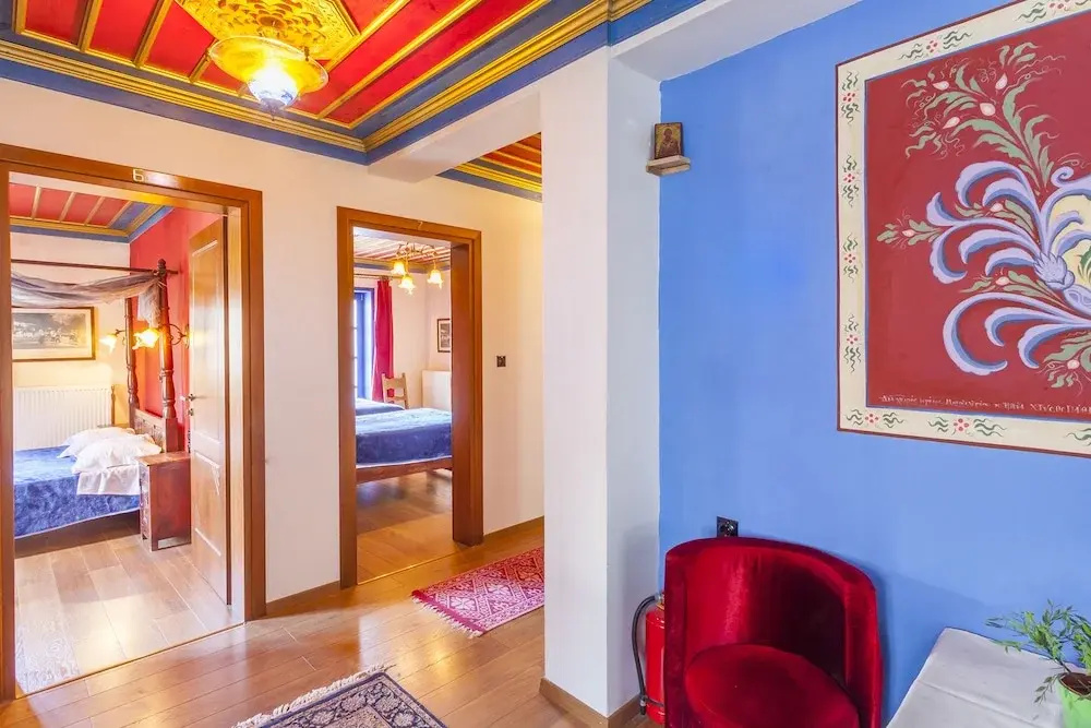 Arktouros Hotel