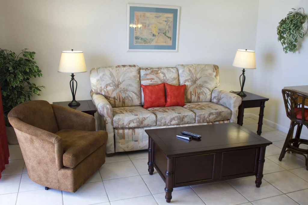 New Smyrna Waves MOD Collection by Sonesta